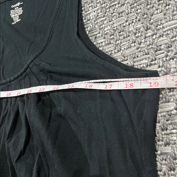 READ George | Black Tank - Picture 5 of 7